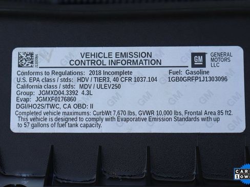 Used 2018 Chevrolet Express 3500 image 31