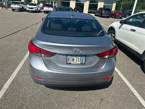 Used 2016 Hyundai Elantra Value Edition FWD image 3