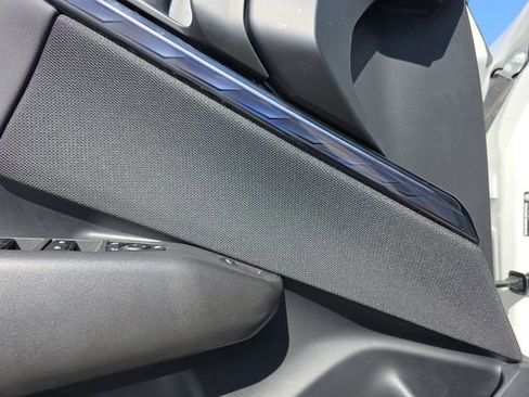 Certified 2025 BMW X3 xDrive30i image 21