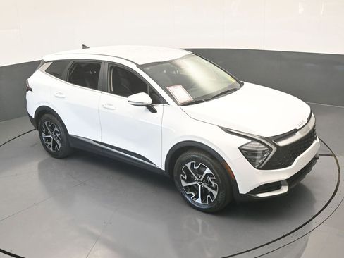 Used 2025 Kia Sportage EX image 56