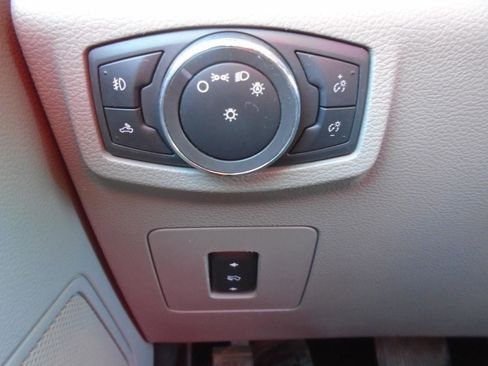 Used 2015 Ford F150 XLT w/ Equipment Group 301A Mid image 21