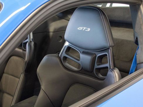 Used 2022 Porsche 911 GT3 image 18