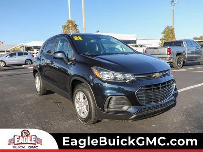 Used 2021 Chevrolet Trax LS w/ Tint and Cruise Package