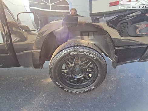 Certified 2021 RAM 1500 Big Horn image 12