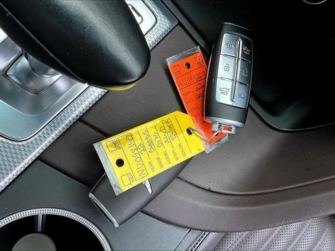 Used 2022 Genesis G70 2.0T w/ Prestige Package image 14