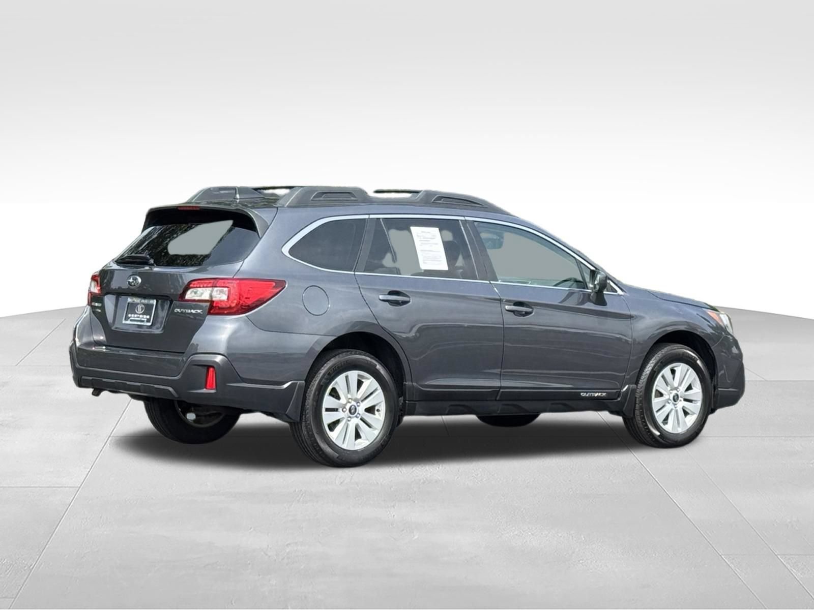 Used 2019 Subaru Outback 2.5i Premium AWD/4WD image 4