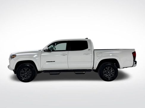 Used 2023 Toyota Tacoma SR5 image 6