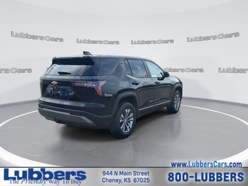 Used 2025 Chevrolet Equinox LT image 8