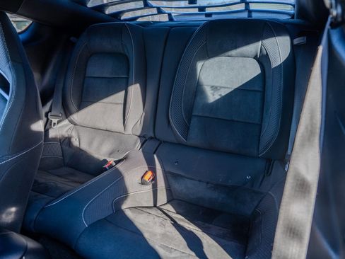 Used 2016 Ford Mustang Shelby GT350 w/ Track Package image 29