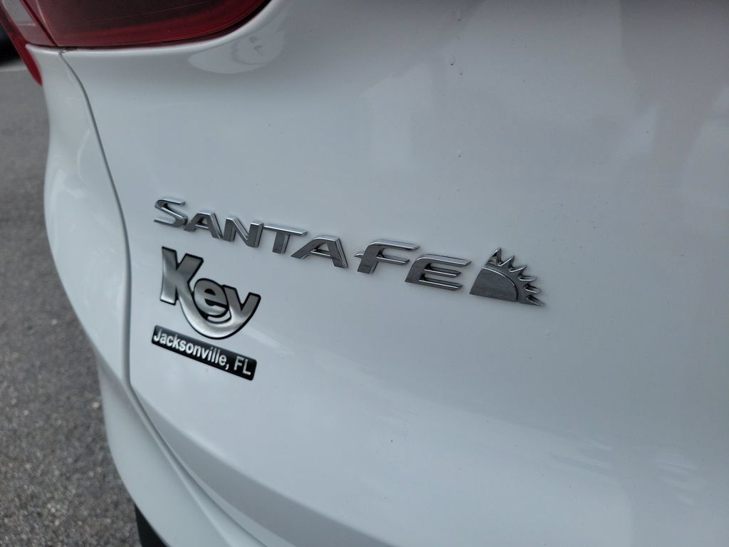 Certified 2023 Hyundai Santa Fe SEL FWD image 9