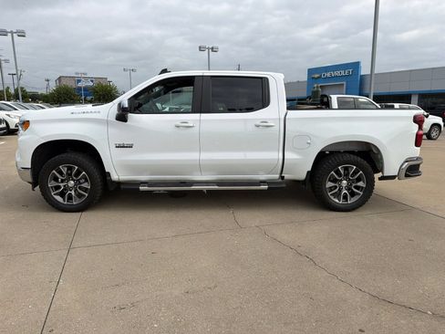 Used 2025 Chevrolet Silverado 1500 LT w/ Texas Edition Plus RWD image 2
