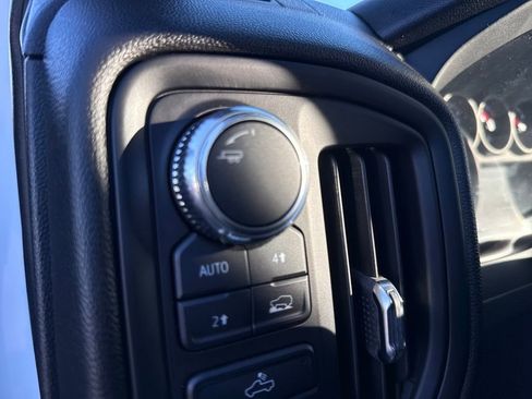 Used 2024 GMC Sierra 1500 Pro w/ Graphite Edition image 32