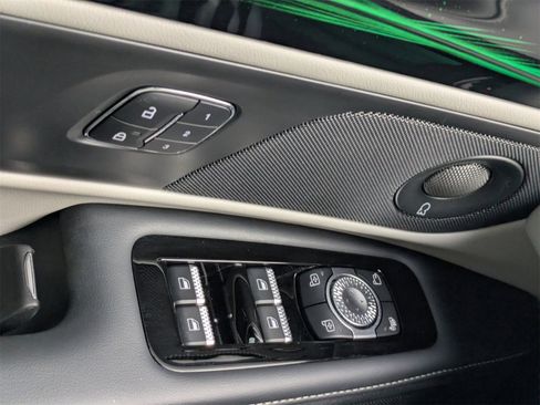 Used 2024 Lincoln Nautilus Premier w/ Equipment Group 102A image 29