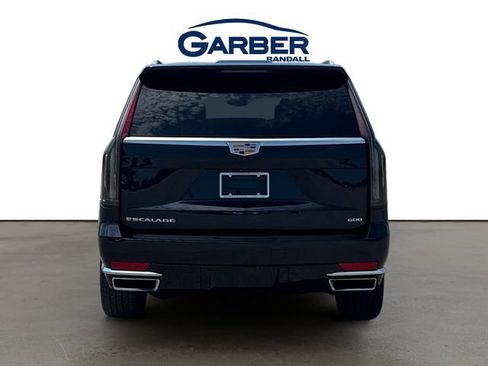 Used 2024 Cadillac Escalade Premium Luxury Platinum AWD/4WD image 4