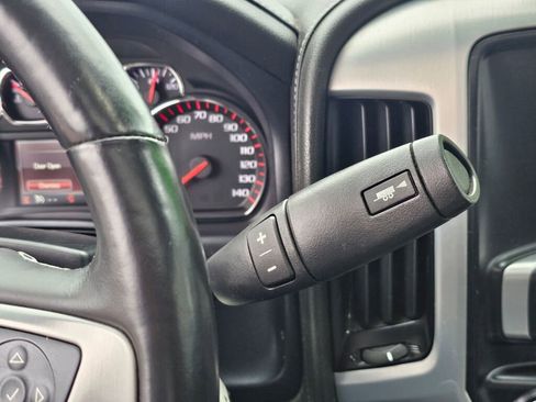 Used 2015 GMC Sierra 2500 SLT w/ Duramax Plus Package AWD/4WD image 30