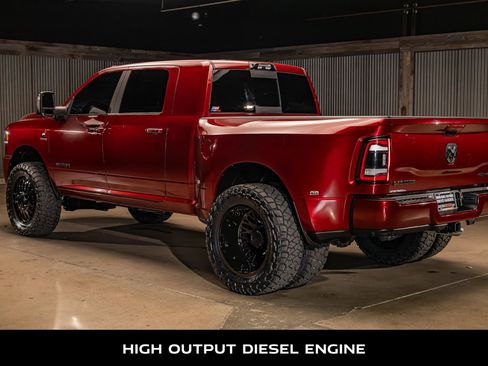 Used 2024 RAM 3500 Laramie w/ Night Edition AWD/4WD image 7