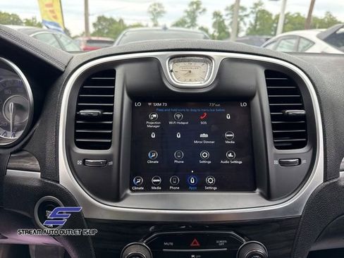 Used 2021 Chrysler 300 Touring w/ Sport Appearance Package image 28