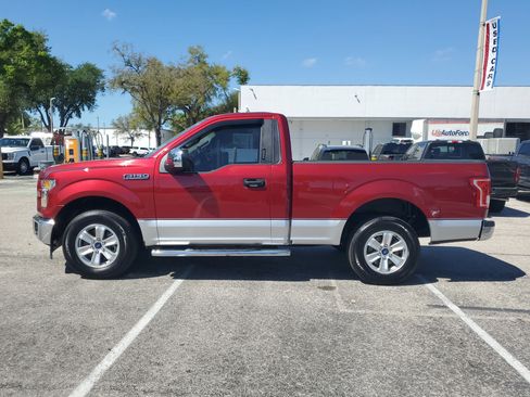 Certified 2017 Ford F150 XLT w/ Equipment Group 301A Mid image 7