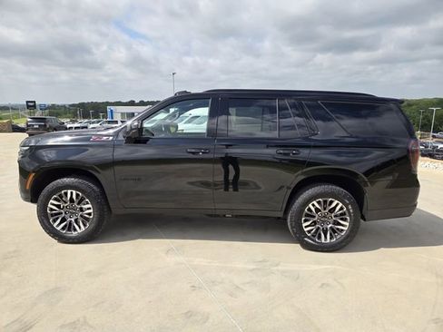 Used 2025 Chevrolet Tahoe Z71 AWD/4WD image 5