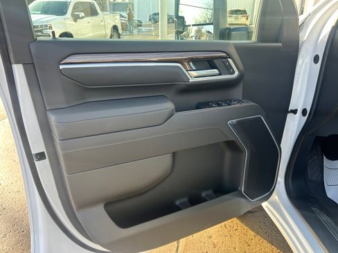 New 2026 Chevrolet Silverado 3500 LT w/ All Star Edition image 11