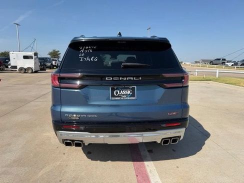 Used 2025 GMC Acadia Denali w/ Super Cruise Package AWD/4WD image 4