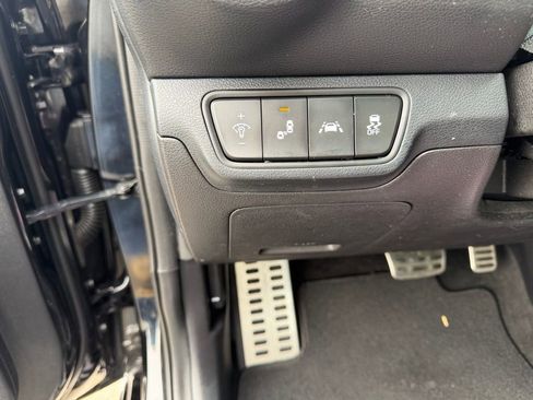 Used 2021 Kia Forte GT image 17