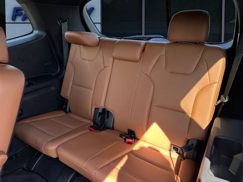Used 2023 Kia Telluride EX X-Line AWD/4WD image 13