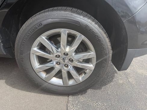 Used 2012 Ford Edge SEL FWD image 5