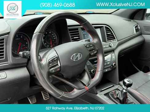 Used 2018 Hyundai Elantra Sport FWD image 9