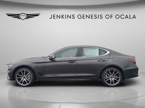 Certified 2025 Genesis G70 2.5T RWD image 5