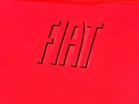 Used 2024 FIAT 500 e (RED) FWD image 11