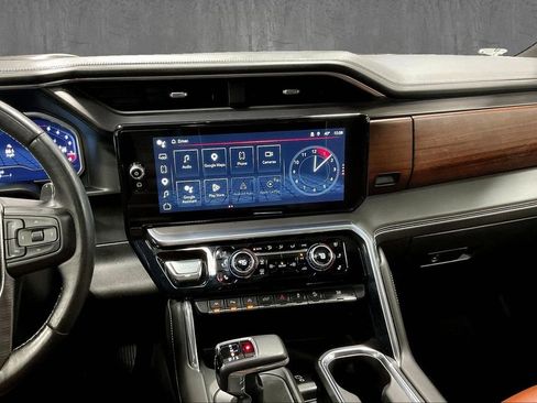 Used 2022 GMC Sierra 1500 Denali Ultimate image 10