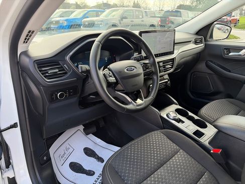 Used 2023 Ford Escape Active w/ Tech Pack #2 image 15