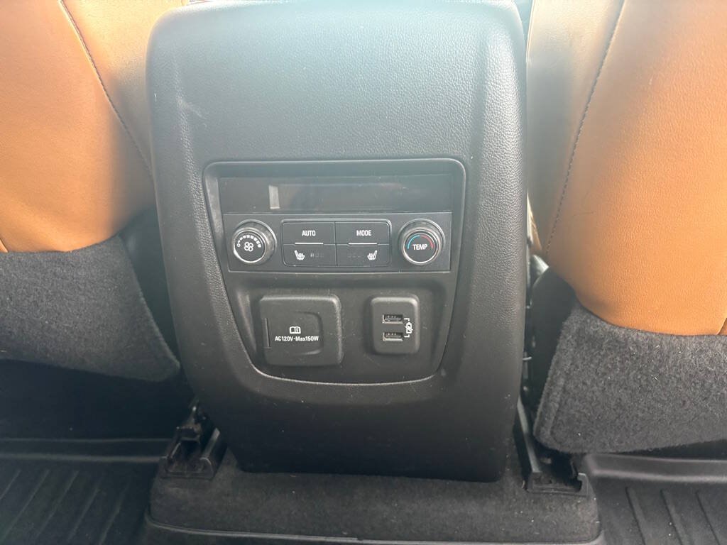 Used 2018 Buick Enclave Premium w/ Experience Buick Package AWD/4WD image 18