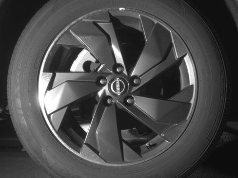 Used 2025 Nissan Rogue SV FWD image 15