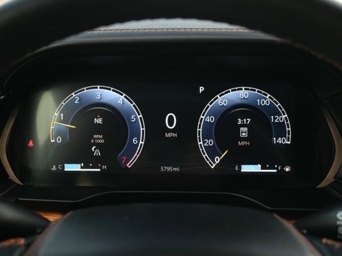 Used 2025 Jeep Grand Cherokee L Summit image 27