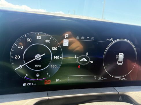 Used 2024 Kia Telluride SX Prestige X-Line AWD/4WD image 11