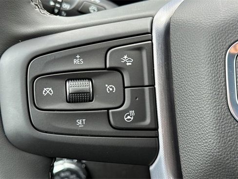 New 2025 GMC Sierra 2500 SLT w/ SLT Premium Package image 28