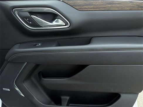 Used 2023 Chevrolet Tahoe Premier image 36