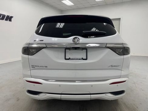 Used 2023 Buick Enclave Avenir AWD/4WD image 6