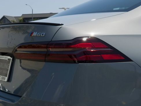 New 2026 BMW i5 AWD/4WD image 5