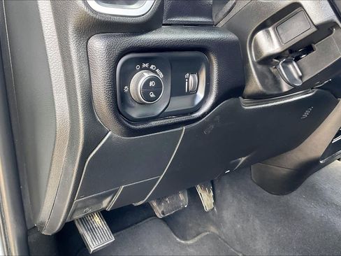 Used 2024 RAM 2500 Big Horn image 35