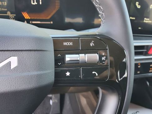 New 2026 Kia Sorento LX image 19