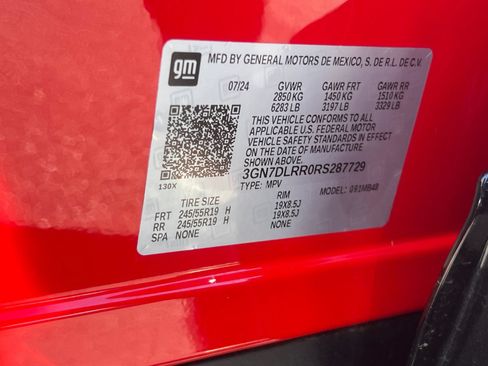 Used 2024 Chevrolet Equinox EV LT AWD/4WD image 28