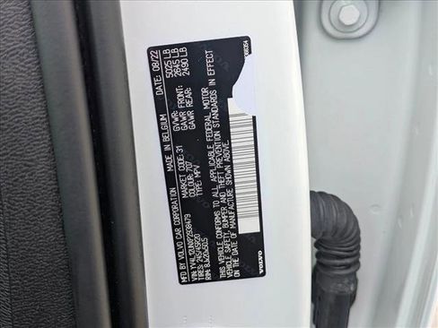 Used 2023 Volvo XC40 B5 Plus w/ Driver Assist Package image 21