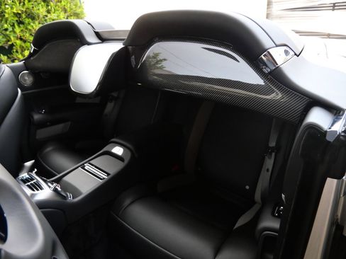 Used 2021 Rolls-Royce Dawn RWD image 31
