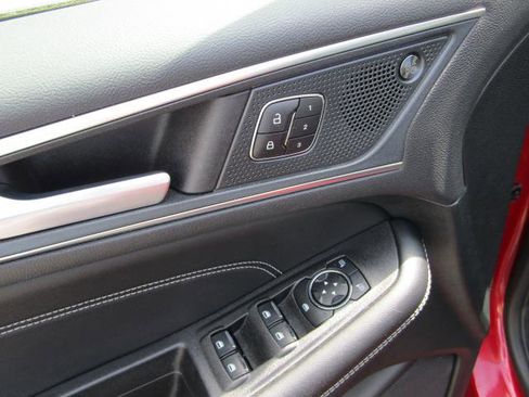 Used 2024 Ford Edge Titanium w/ Equipment Group 301A AWD/4WD image 20