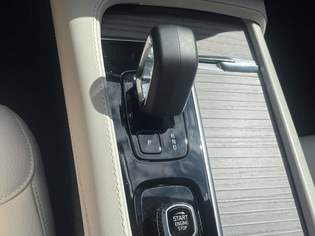 Used 2024 Volvo XC90 B5 Plus w/ Protection Package Premier AWD/4WD image 20