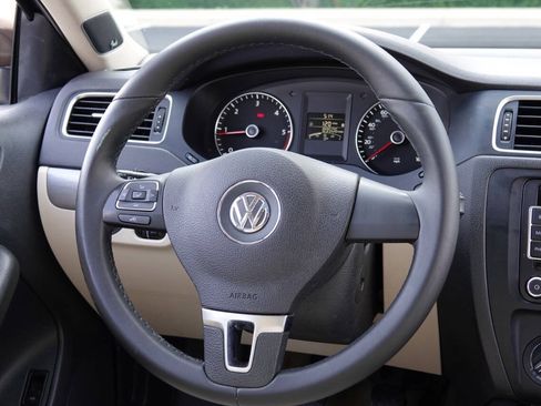 Used 2014 Volkswagen Jetta TDI FWD image 75