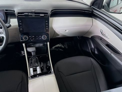 Certified 2024 Hyundai Tucson SE FWD image 26